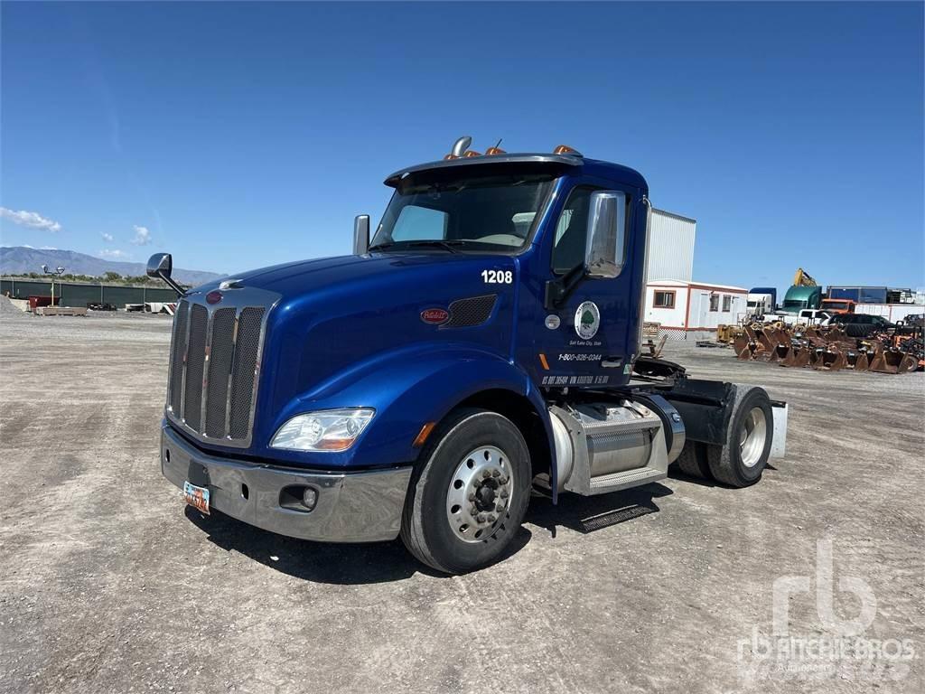 Peterbilt 579 وحدات الجر