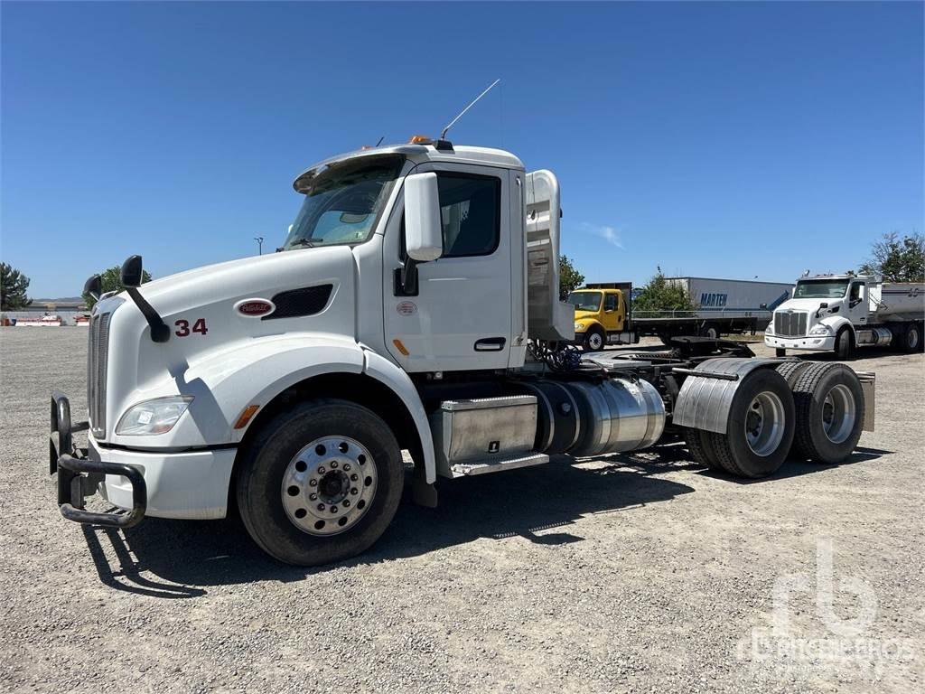 Peterbilt 579 شاحنات قلابة