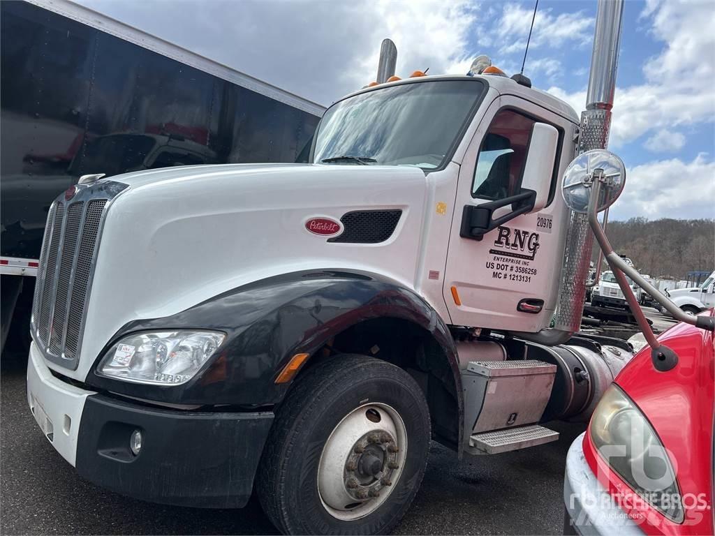 Peterbilt 579 وحدات الجر