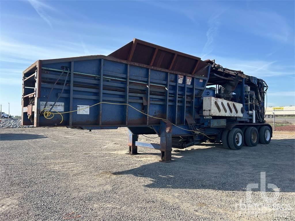 Peterson 4400B آلات تمزيق المخلفات