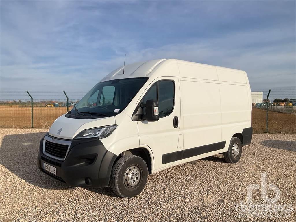 Peugeot BOXER شاحنات بدرجة حرارة قابلة للضبط