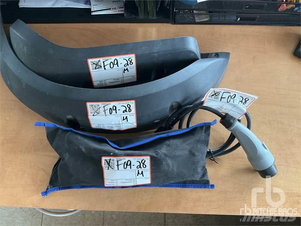  RACCOON RC-G4.0 عربات الجولف