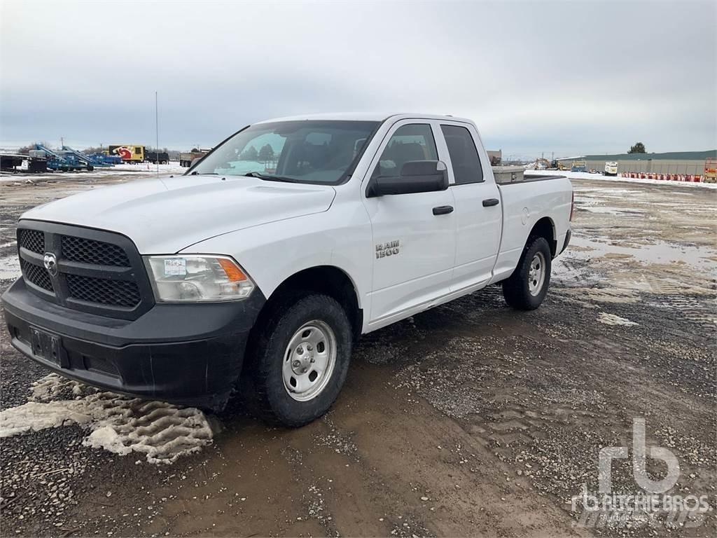 RAM 1500 شاحنات خفيفة/مفصلية الجوانب