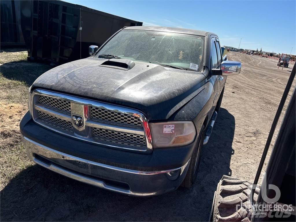 RAM 1500 شاحنات خفيفة/مفصلية الجوانب