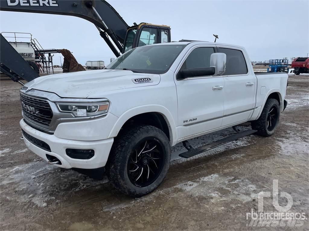 RAM 1500 شاحنات خفيفة/مفصلية الجوانب