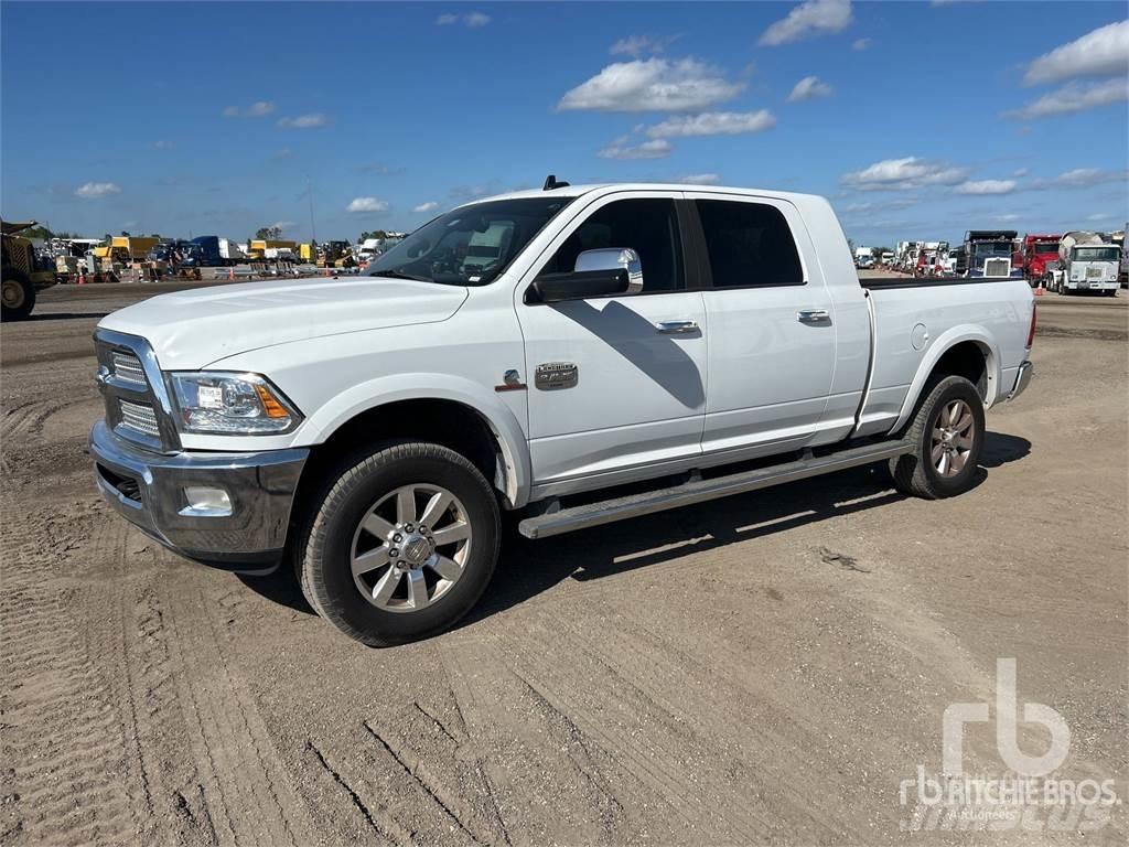 RAM 2500 شاحنات خفيفة/مفصلية الجوانب