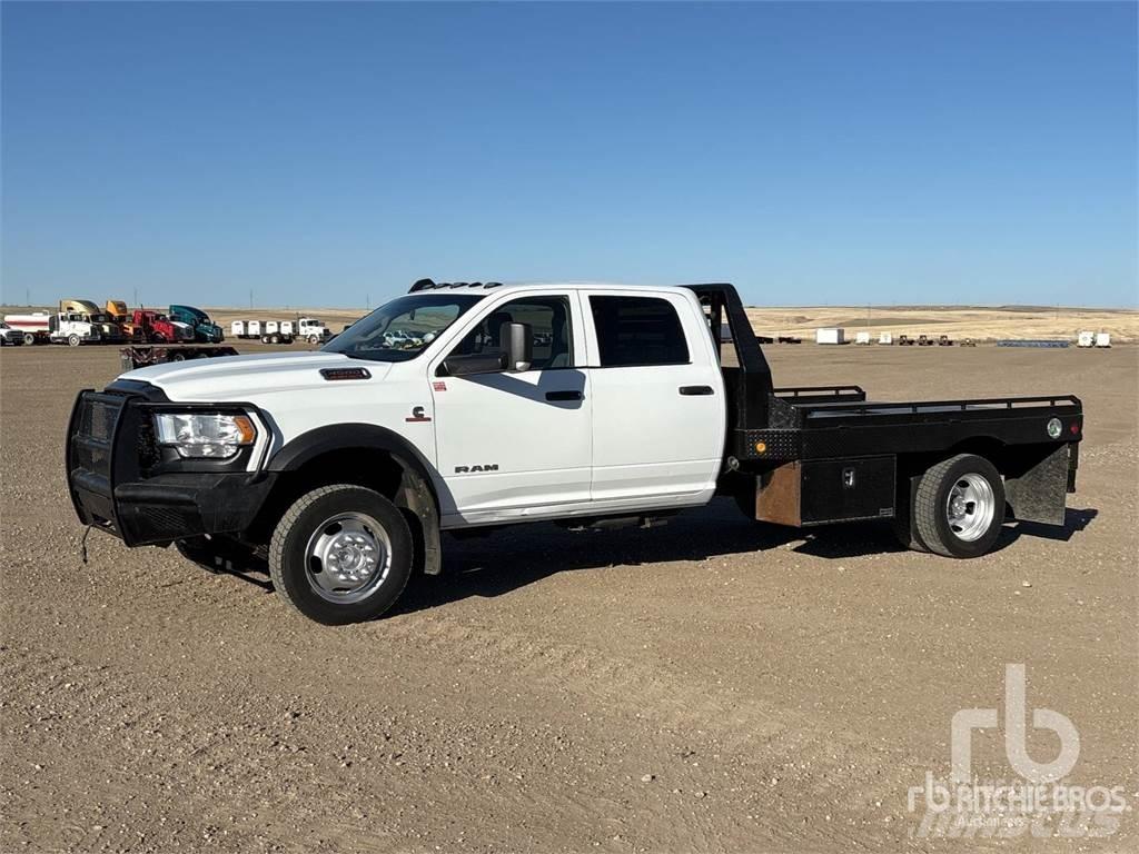 RAM 4500 شاحنات مسطحة/مفصلية الجوانب
