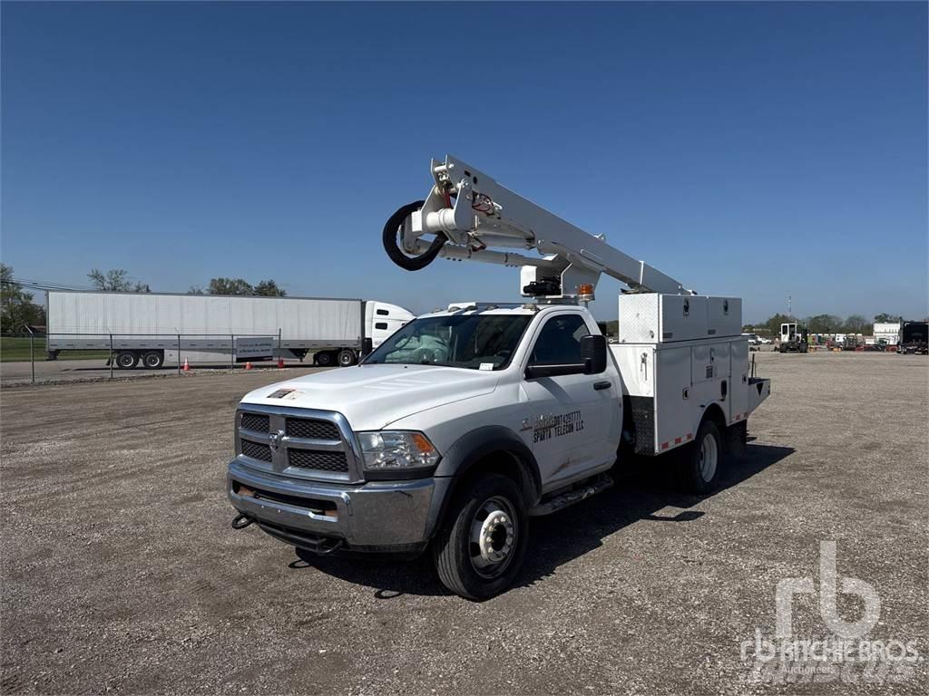 RAM 5500 المنصات الهوائية المثبتة على مقطورة
