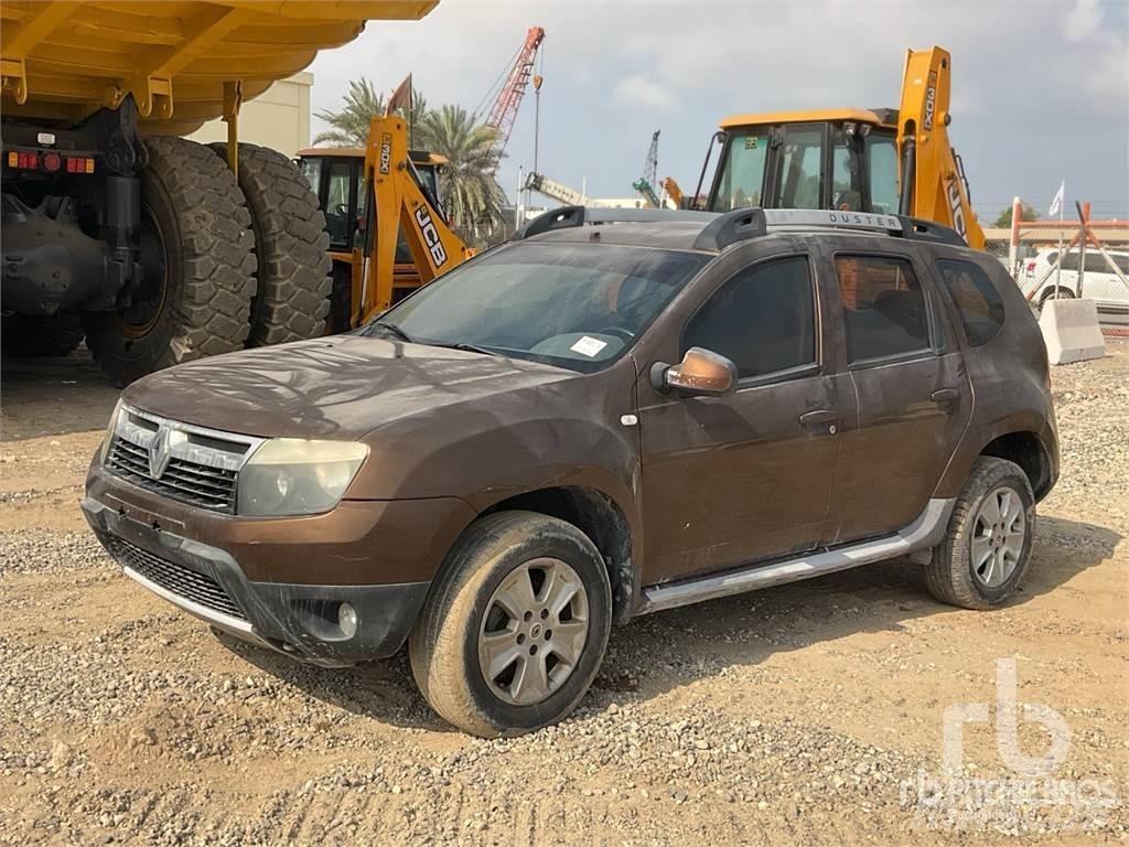 Renault DUSTER شاحنات خفيفة/مفصلية الجوانب