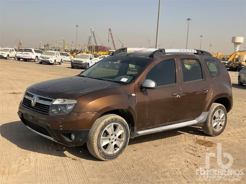 Renault DUSTER شاحنات خفيفة/مفصلية الجوانب