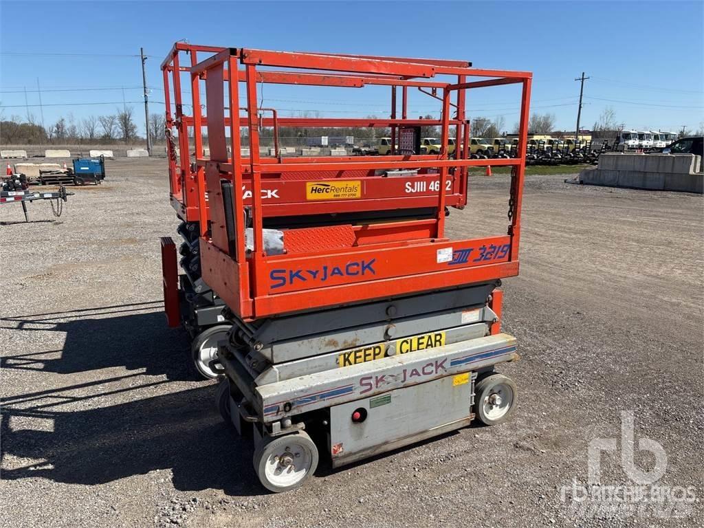 SkyJack SJ 3219 رافعات مقصية الشكل