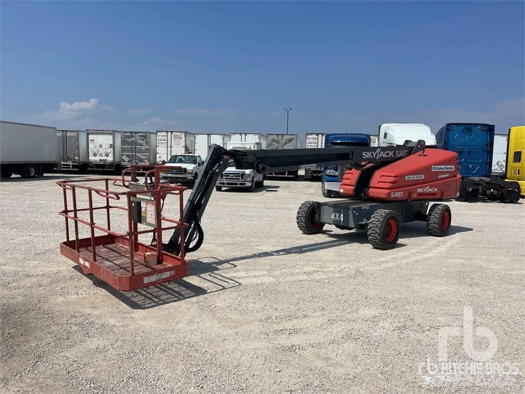 SkyJack SJ45T رافعات سلة مفصلية