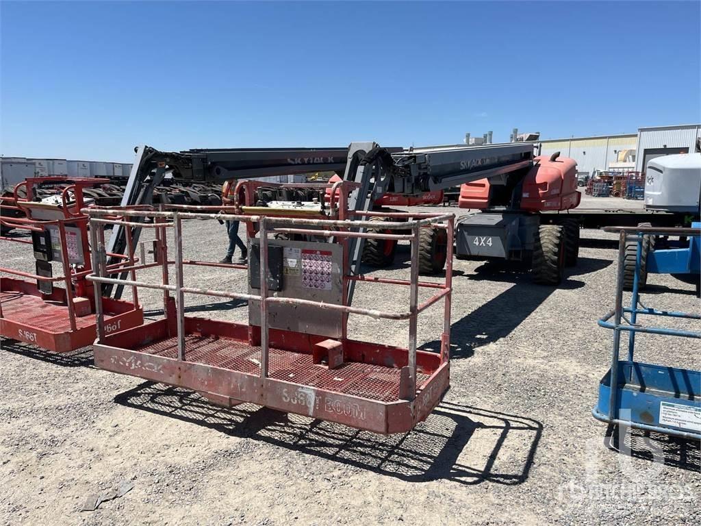 SkyJack SJ66T رافعات سلة مفصلية