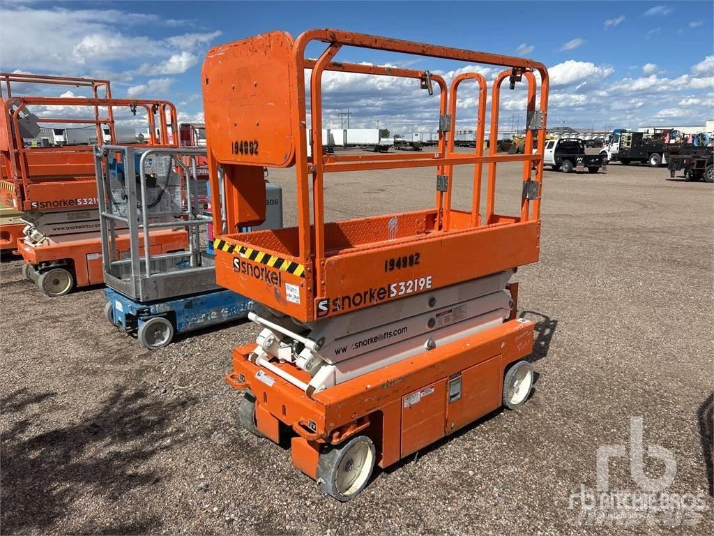 Snorkel S3219E رافعات مقصية الشكل
