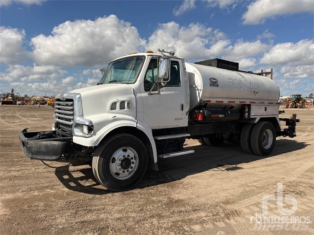 Sterling L7500 رشاشات بيتومين