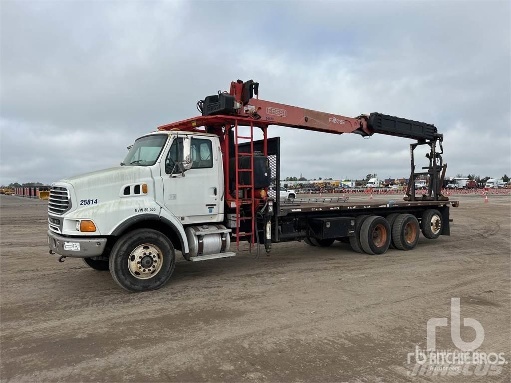 Sterling L9500 شاحنات الرافعات