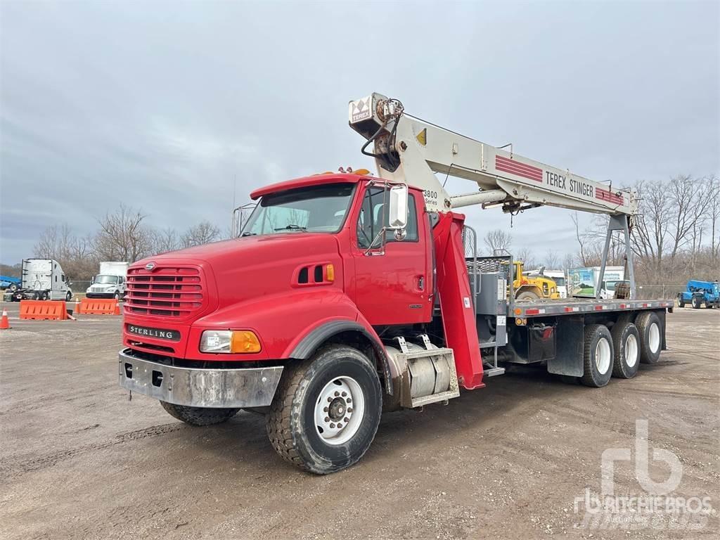 Sterling LT8500 شاحنات الرافعات