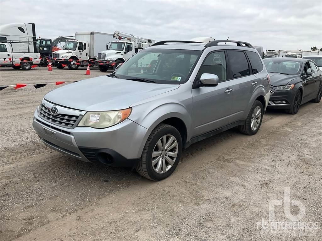 Subaru FORESTER شاحنات خفيفة/مفصلية الجوانب