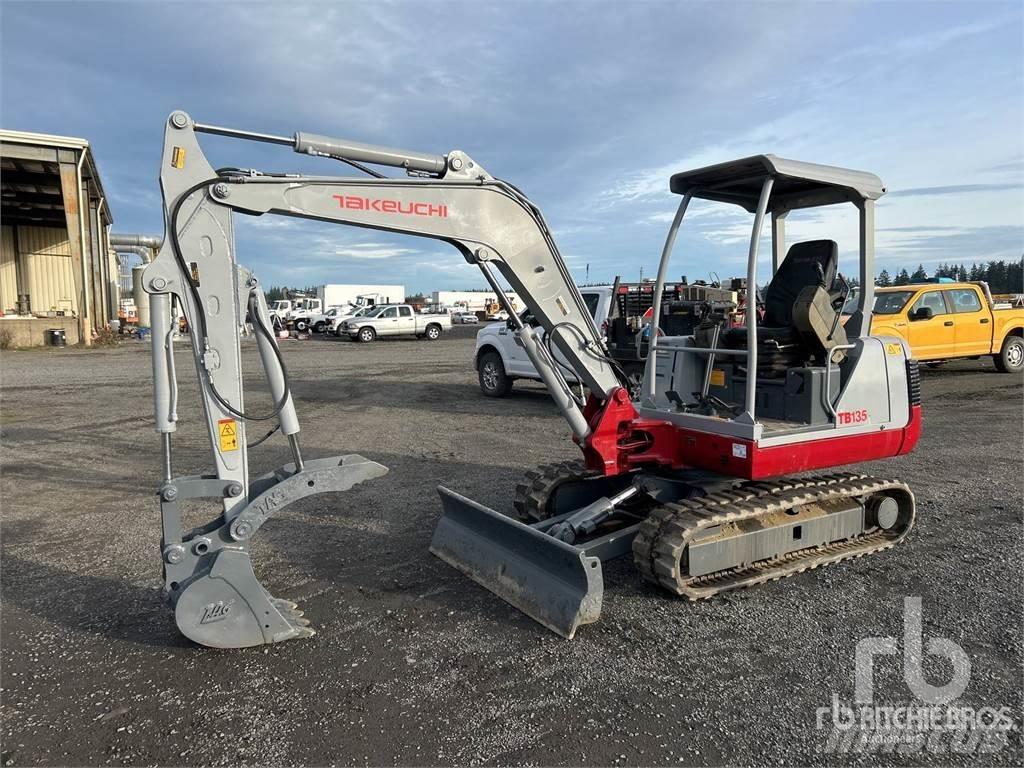 Takeuchi TB135 حفارات صغيرة أقل من 7 طن (حفارات صغيرة)