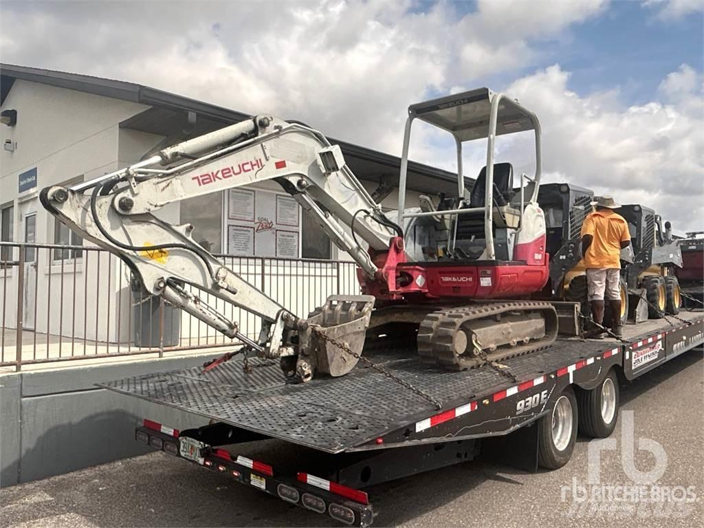 Takeuchi TB240R حفارات صغيرة أقل من 7 طن (حفارات صغيرة)