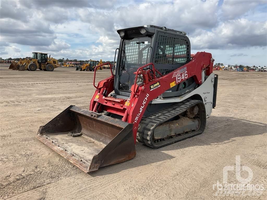 Takeuchi TL10V2 لوادر انزلاقية التوجيه