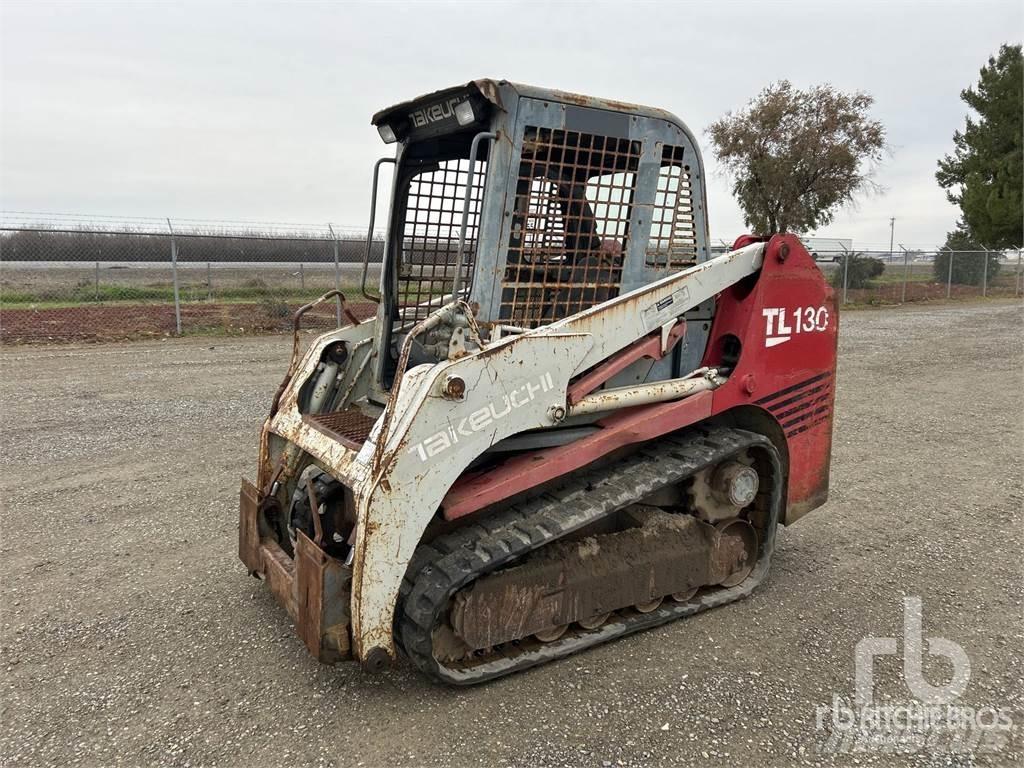 Takeuchi TL130 لوادر انزلاقية التوجيه