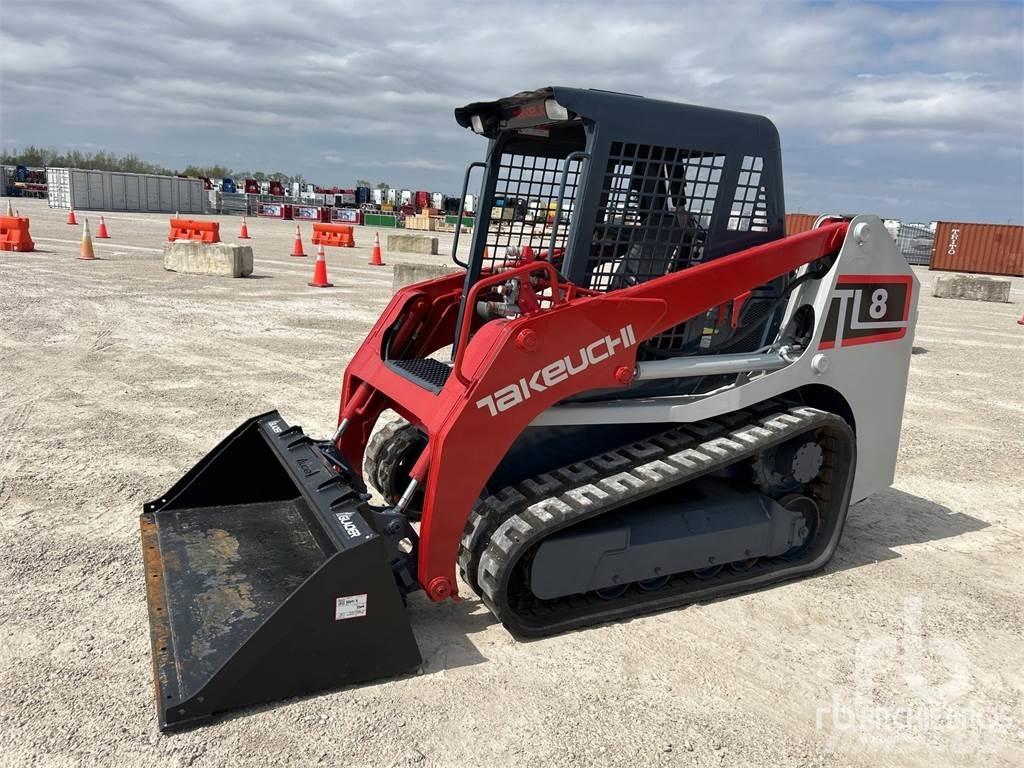 Takeuchi TL8 لوادر انزلاقية التوجيه