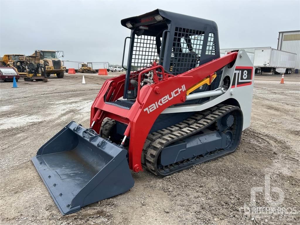 Takeuchi TL8 لوادر انزلاقية التوجيه