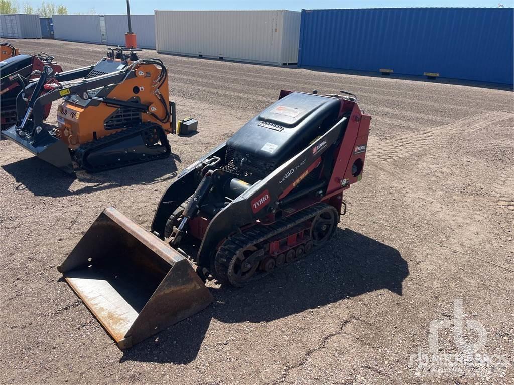 Toro TX427 لوادر انزلاقية التوجيه
