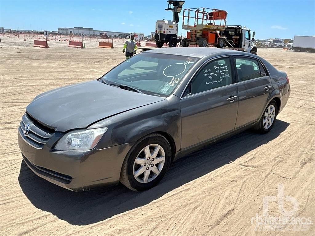 Toyota AVALON سيارات