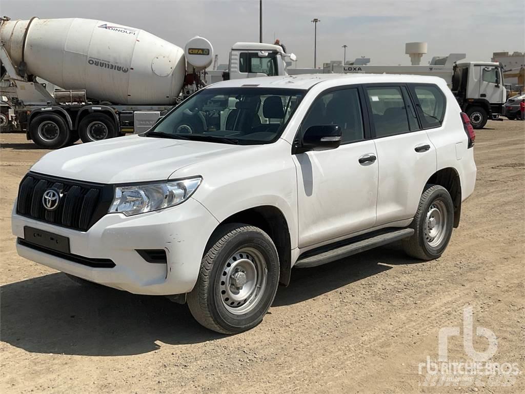 Toyota PRADO شاحنات خفيفة/مفصلية الجوانب