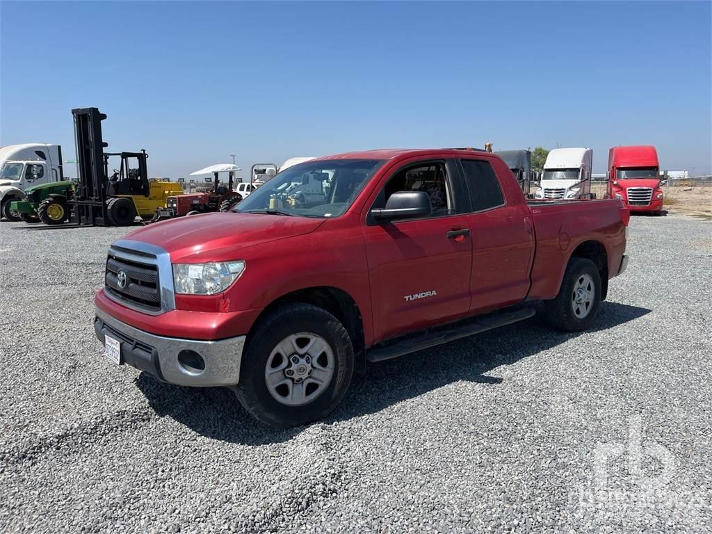 Toyota TUNDRA شاحنات خفيفة/مفصلية الجوانب