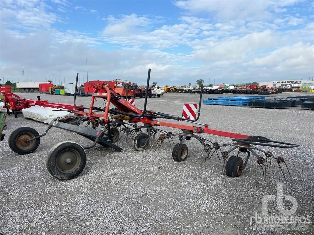 Vicon FANEX 763 مكابس وميبسات التبن