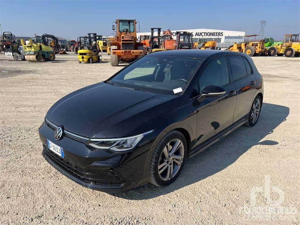 Volkswagen GOLF سيارات