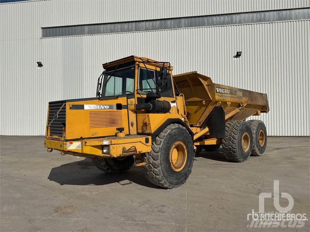 Volvo A25C ساحبات مفصلية