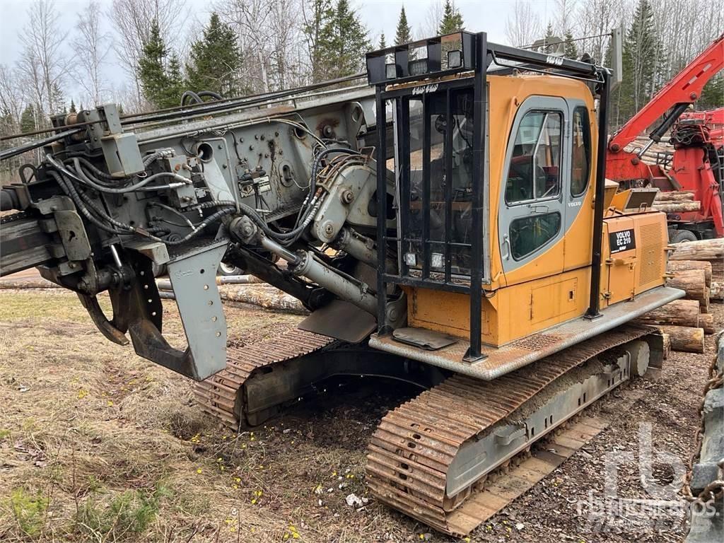 Volvo EC210B مزيلات أغصان