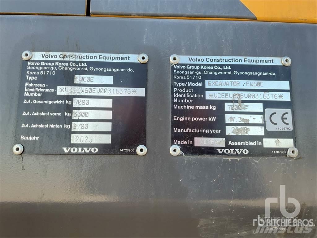 Volvo EW60E حفارات بعجل