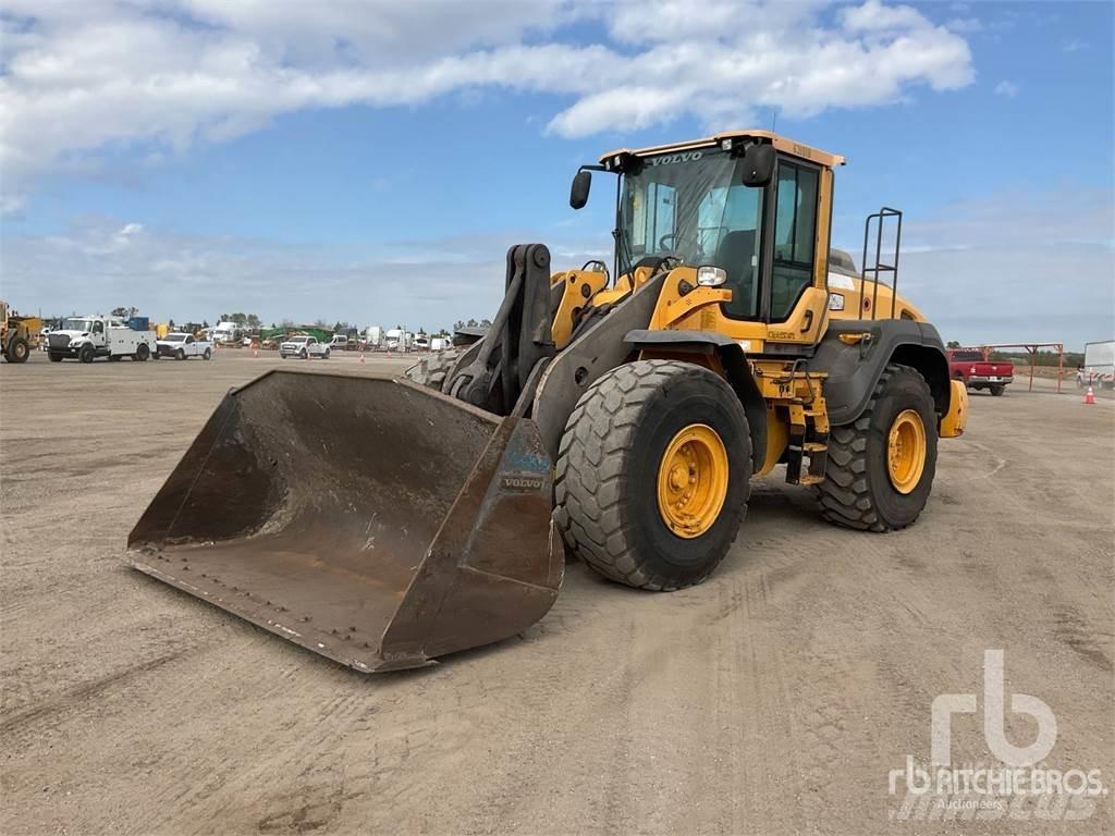 Volvo L110H لوادر بعجل