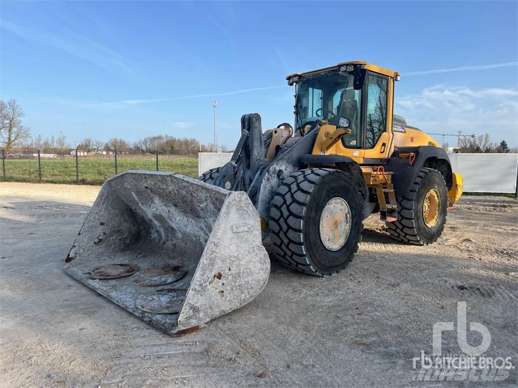 Volvo L110H لوادر بعجل