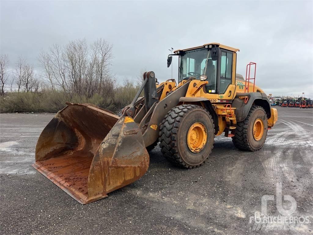 Volvo L120H لوادر بعجل