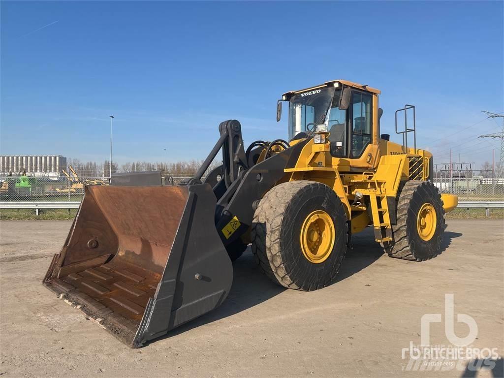 Volvo L180F لوادر بعجل