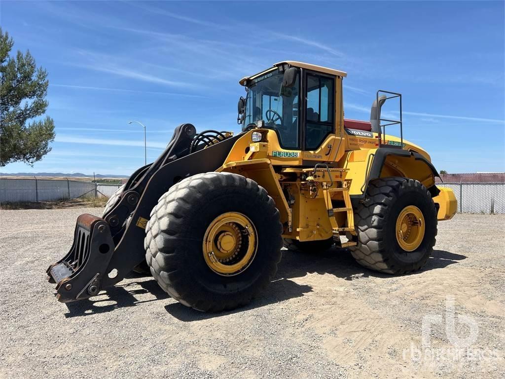 Volvo L220G لوادر بعجل