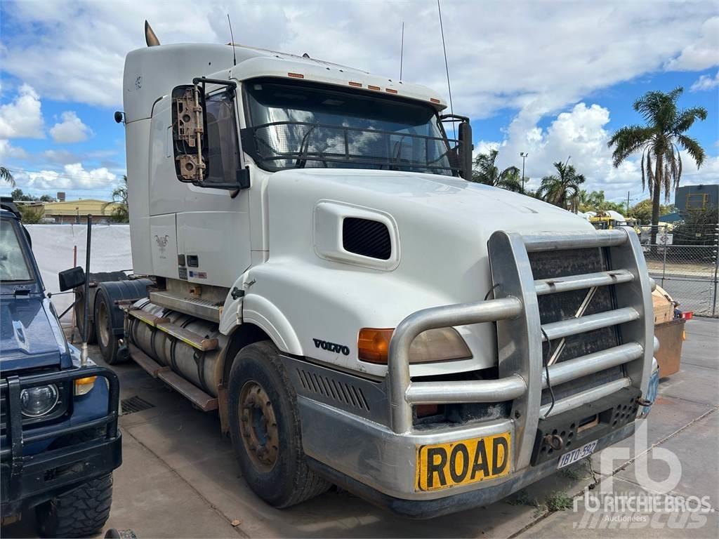 Volvo NH وحدات الجر