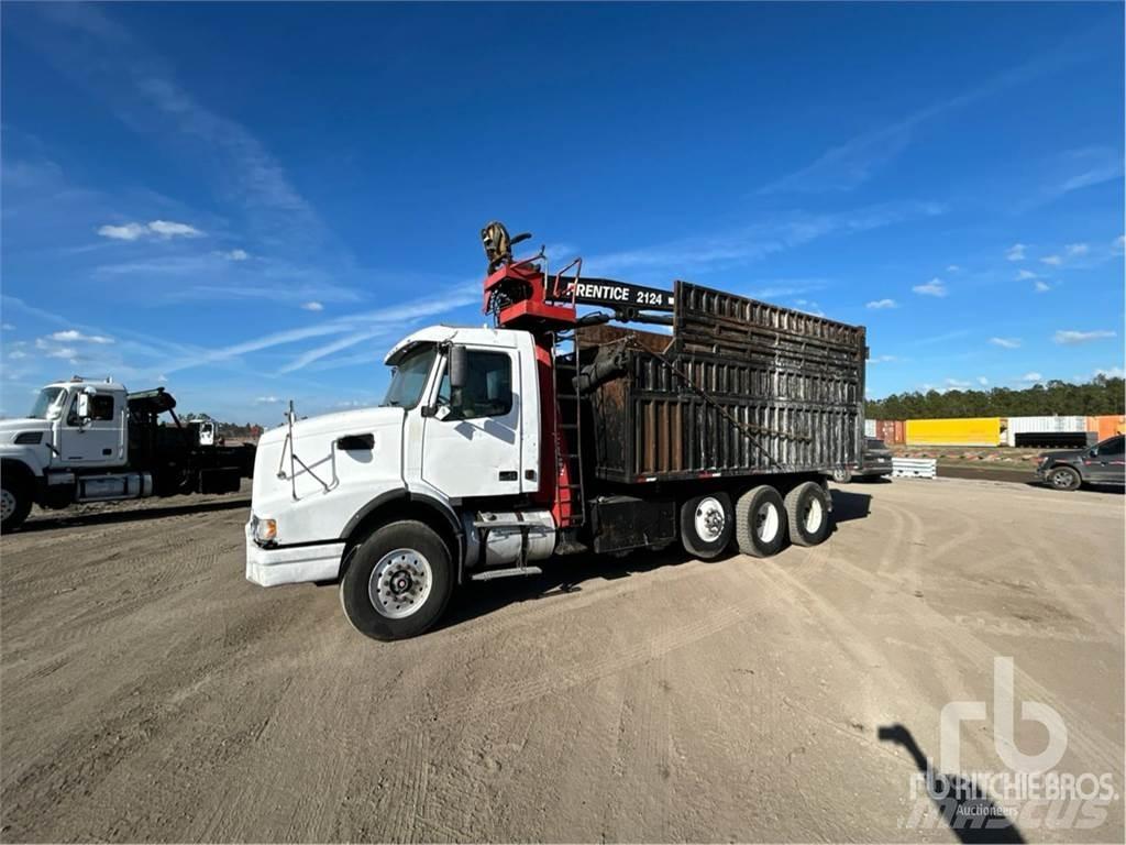 Volvo VHD شاحنات الرافعات