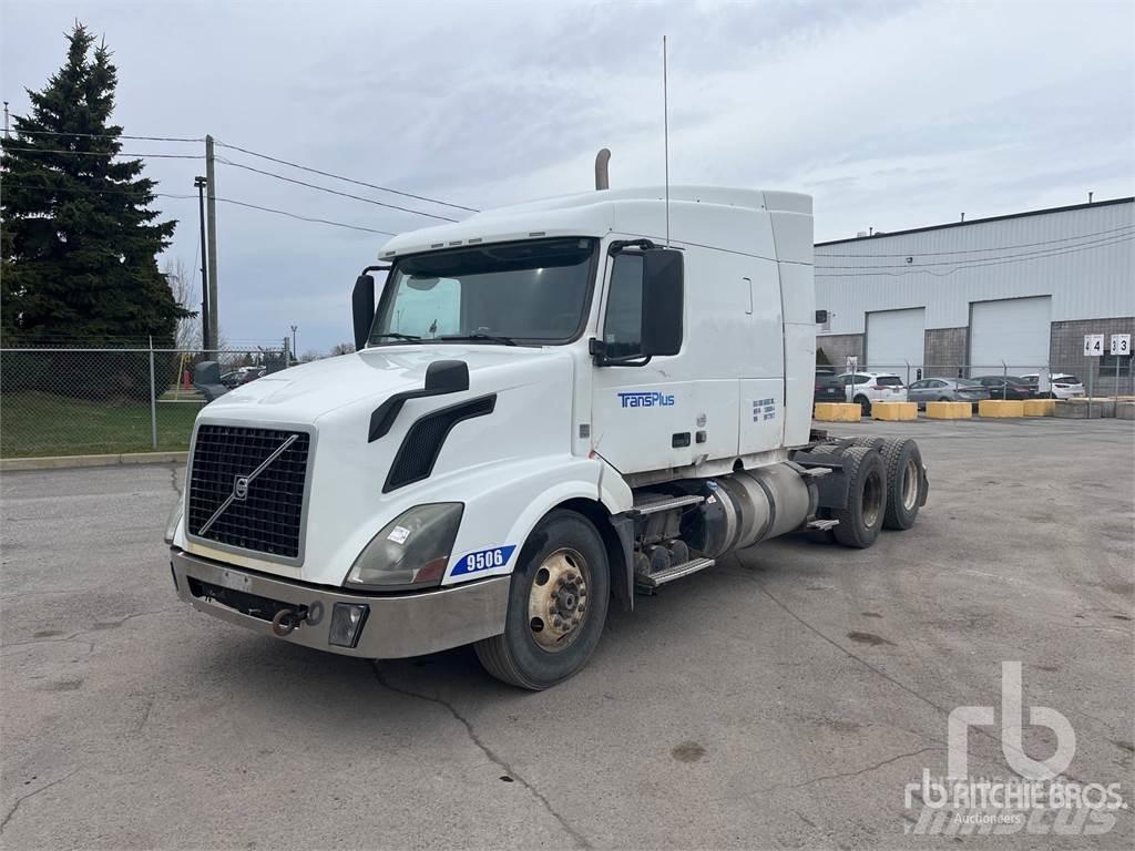 Volvo VNL وحدات الجر