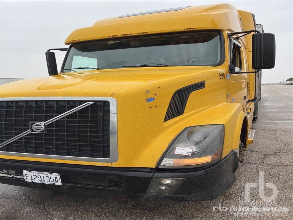 Volvo VNL وحدات الجر