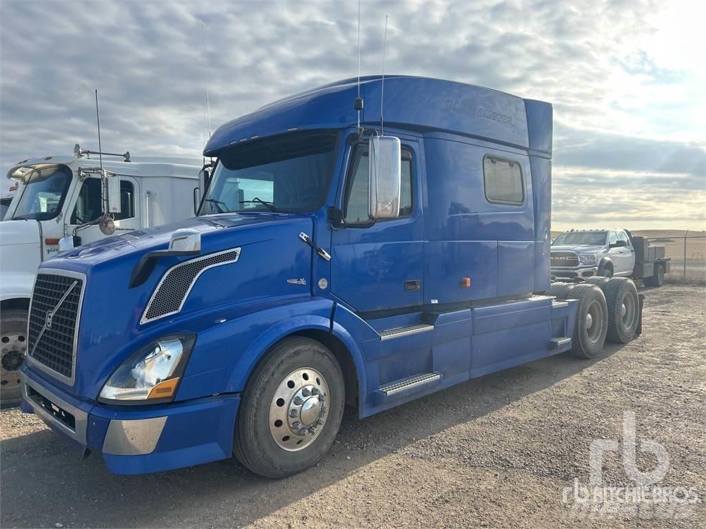 Volvo VNL وحدات الجر