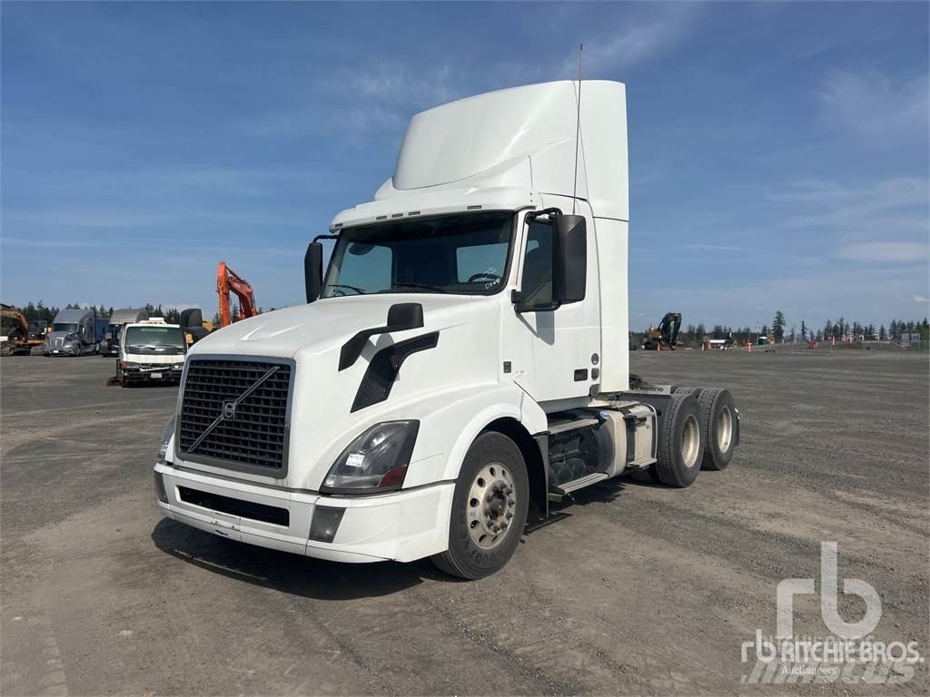 Volvo VNL وحدات الجر