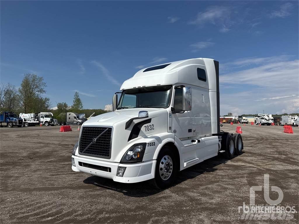 Volvo VNL وحدات الجر