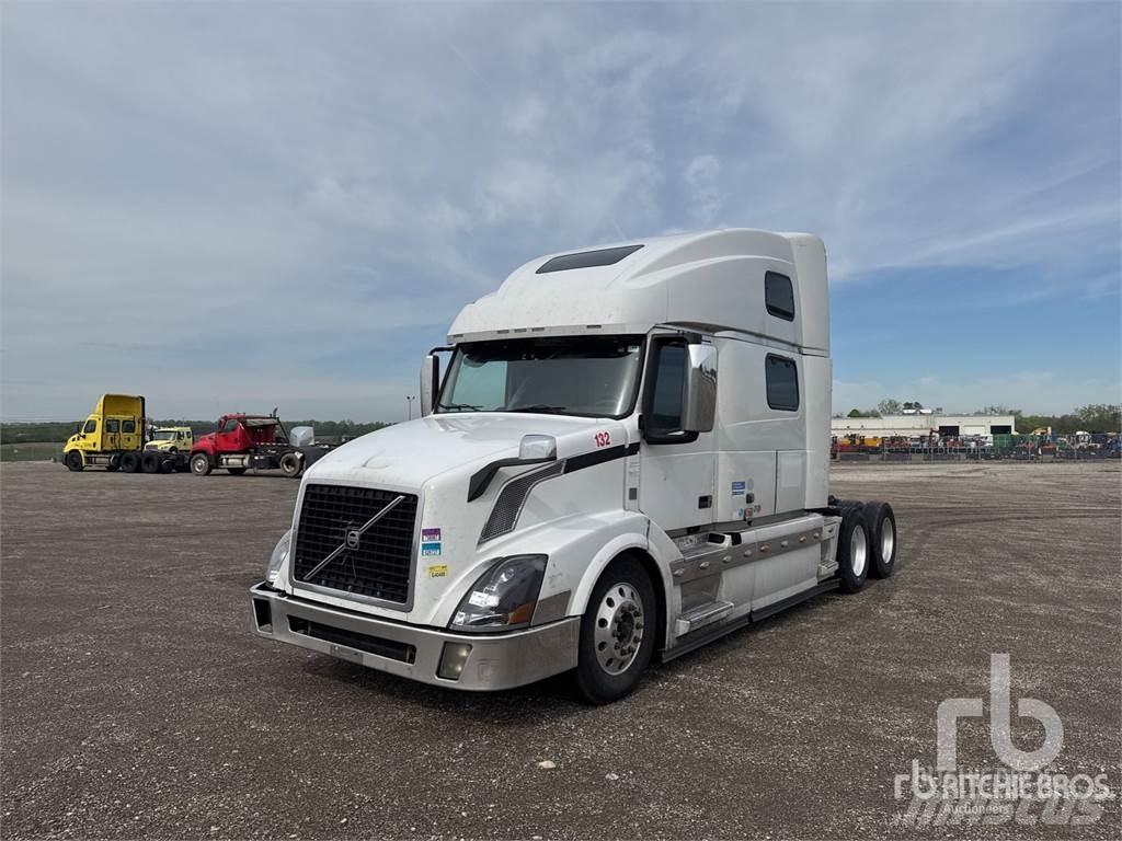 Volvo VNL وحدات الجر